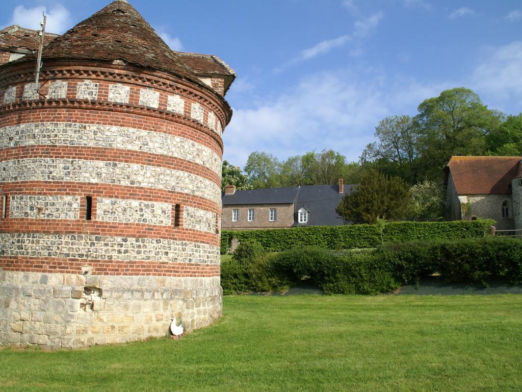 Classic Cottage In Le Bourg-Dun With Garden Eksteriør billede